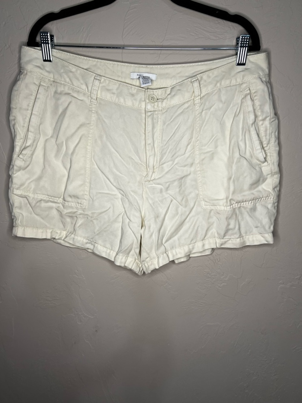 Daily Ritual Lyocell Cream Utility Flow Shorts - Picture 2 of 6